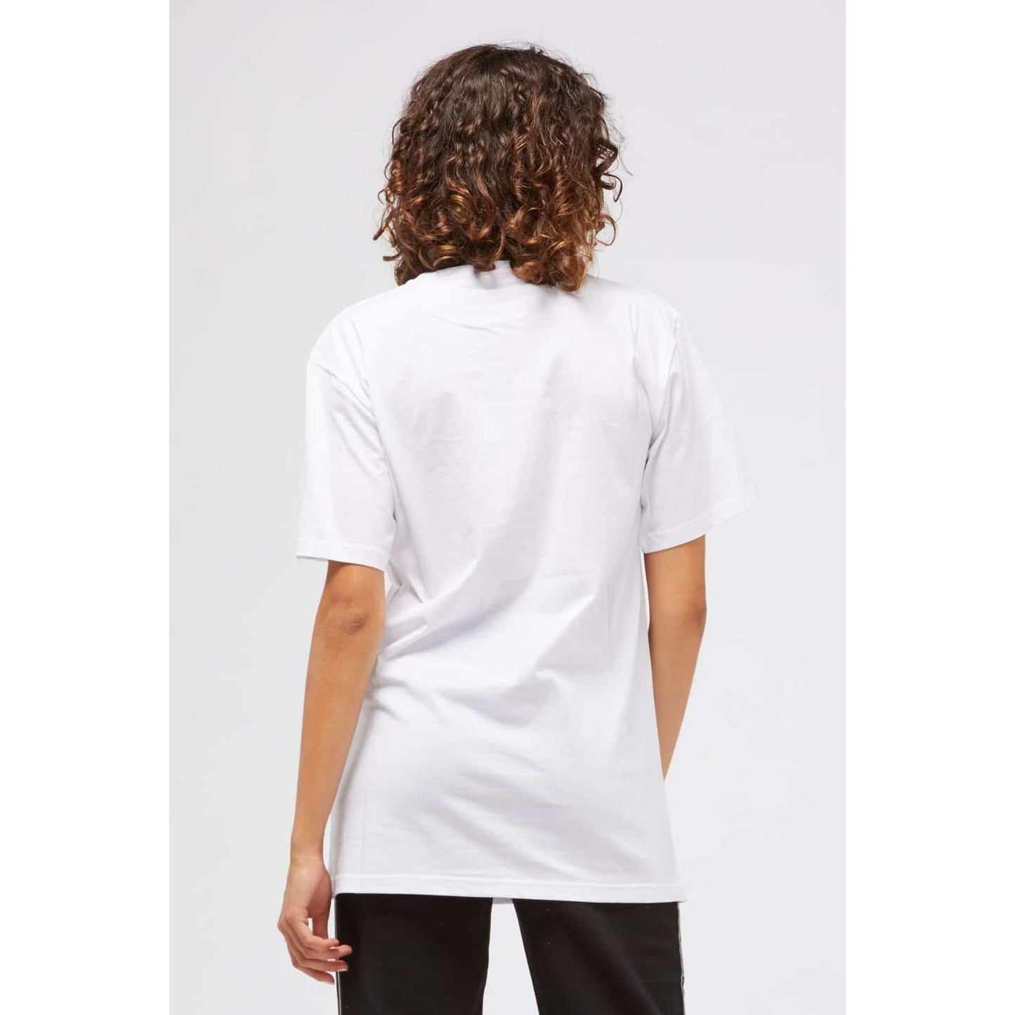 تيشيرتات كوستو برشلونة