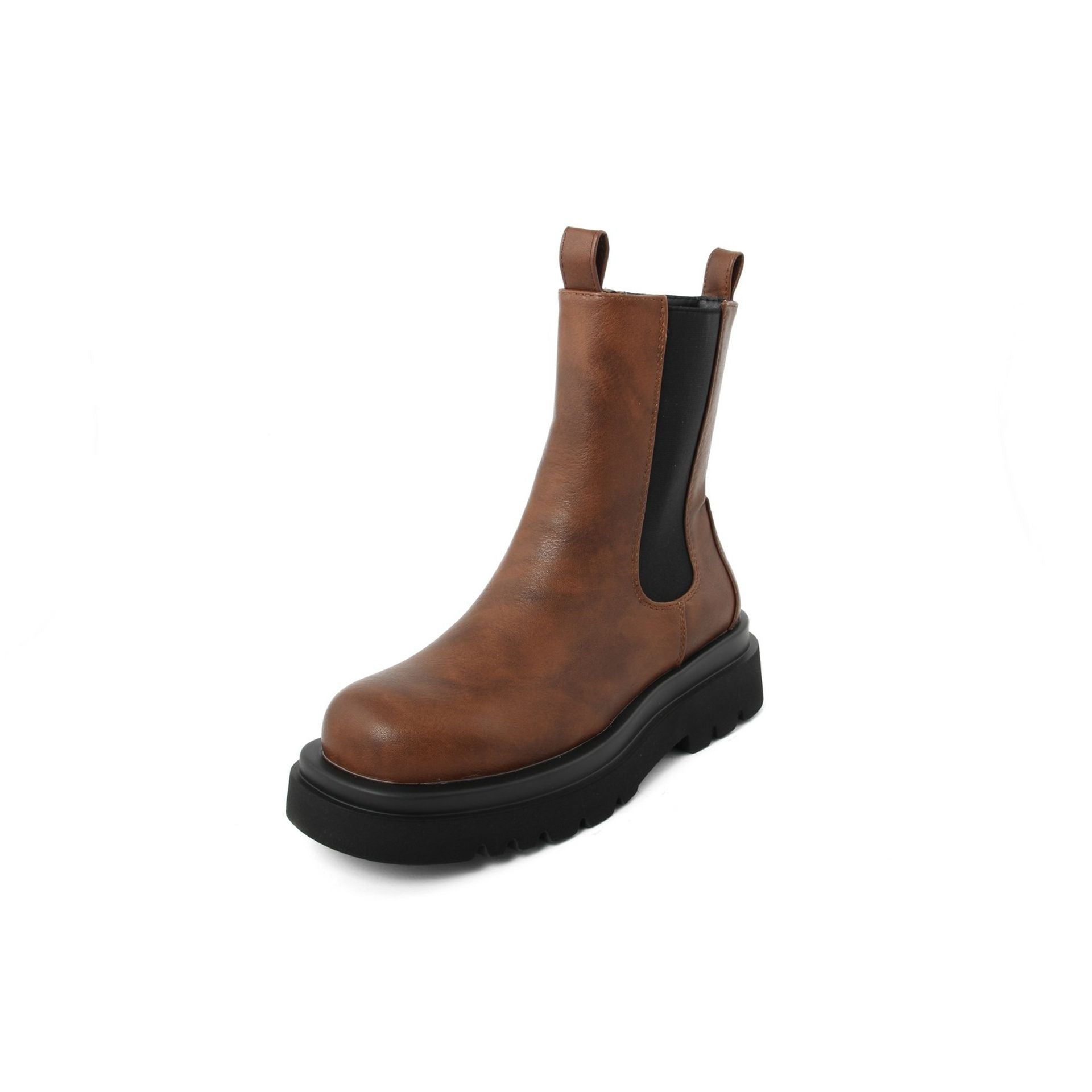 Fashion Attitude women's fashion ankle boots in brown leather with a chunky sole for Fall/Winter.